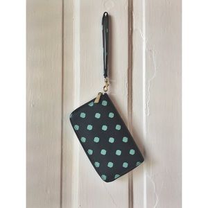 🖤 NWOT Polka dot wristlet clutch wallet